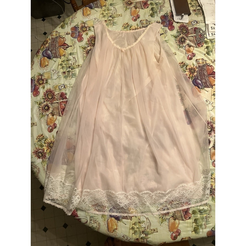 VTG 70s-80s Vanity Fair Sheer Chiffon Nylon Babydoll Nightgown Tiered Pink Small